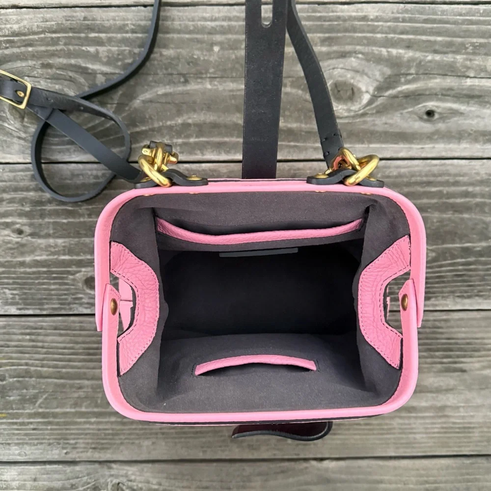 Ben by Song Leather Bag. New without tags - Picture 4 of 5